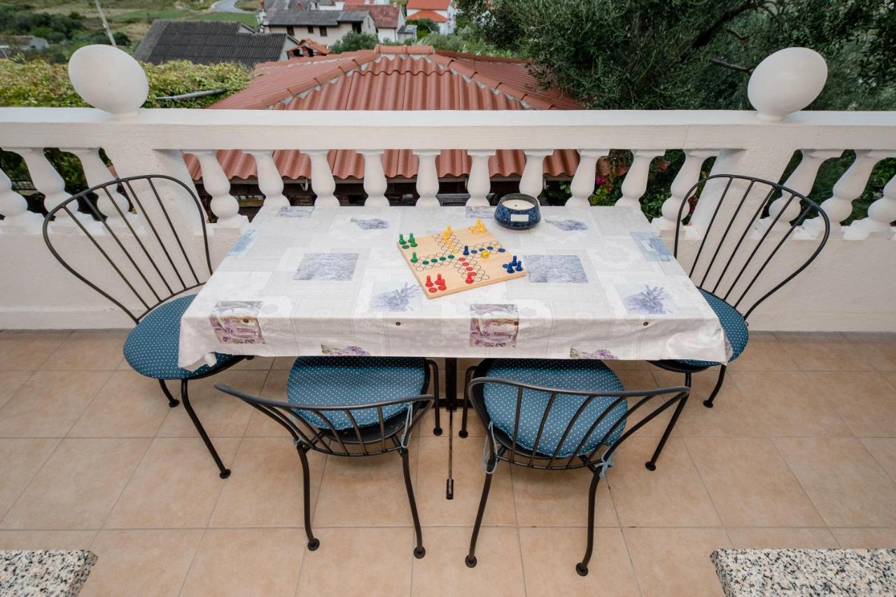 Apartments Kos Supetarska Draga Bagian luar foto