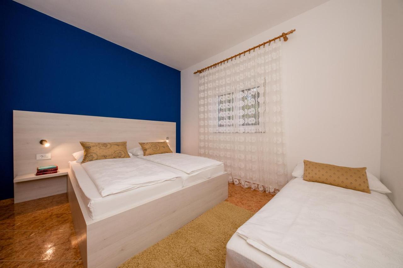 Apartments Kos Supetarska Draga Bagian luar foto
